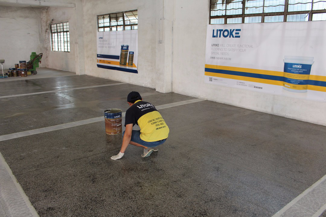 力特克環(huán)氧樹(shù)脂底涂地坪漆 力特克環(huán)氧樹(shù)脂底涂地坪漆