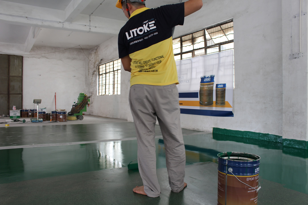 力特克環(huán)氧樹脂平涂型面涂地坪漆 力特克環(huán)氧樹脂平涂型面涂地坪漆